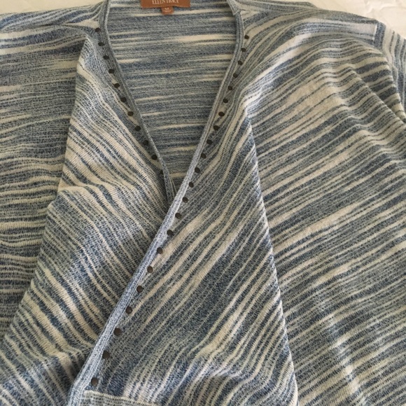 Ellen Tracy blue cardigan! - Picture 2 of 3